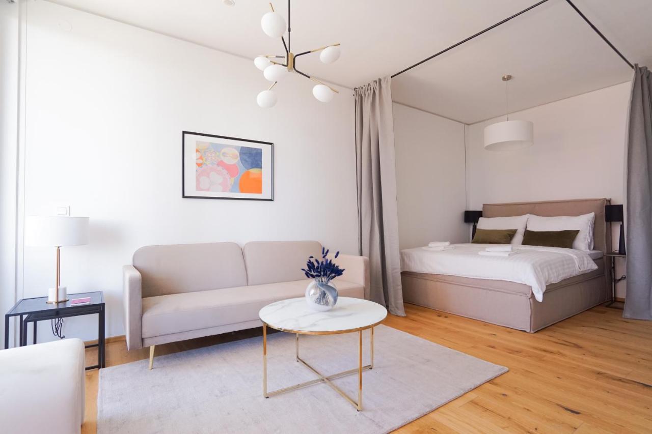 Boutique Studio With Terrace And Pool เวียนนา ภายนอก รูปภาพ