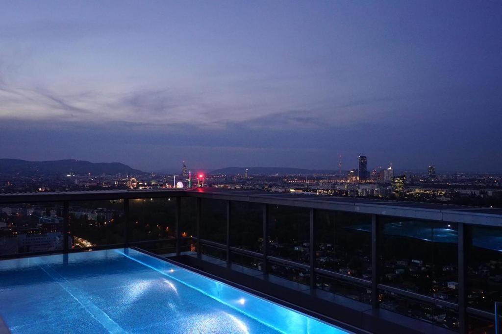 Boutique Studio With Terrace And Pool เวียนนา ภายนอก รูปภาพ